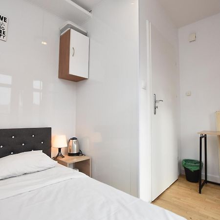 City Central Hostel - Pokoje Prywatne Вроцлав Екстер'єр фото