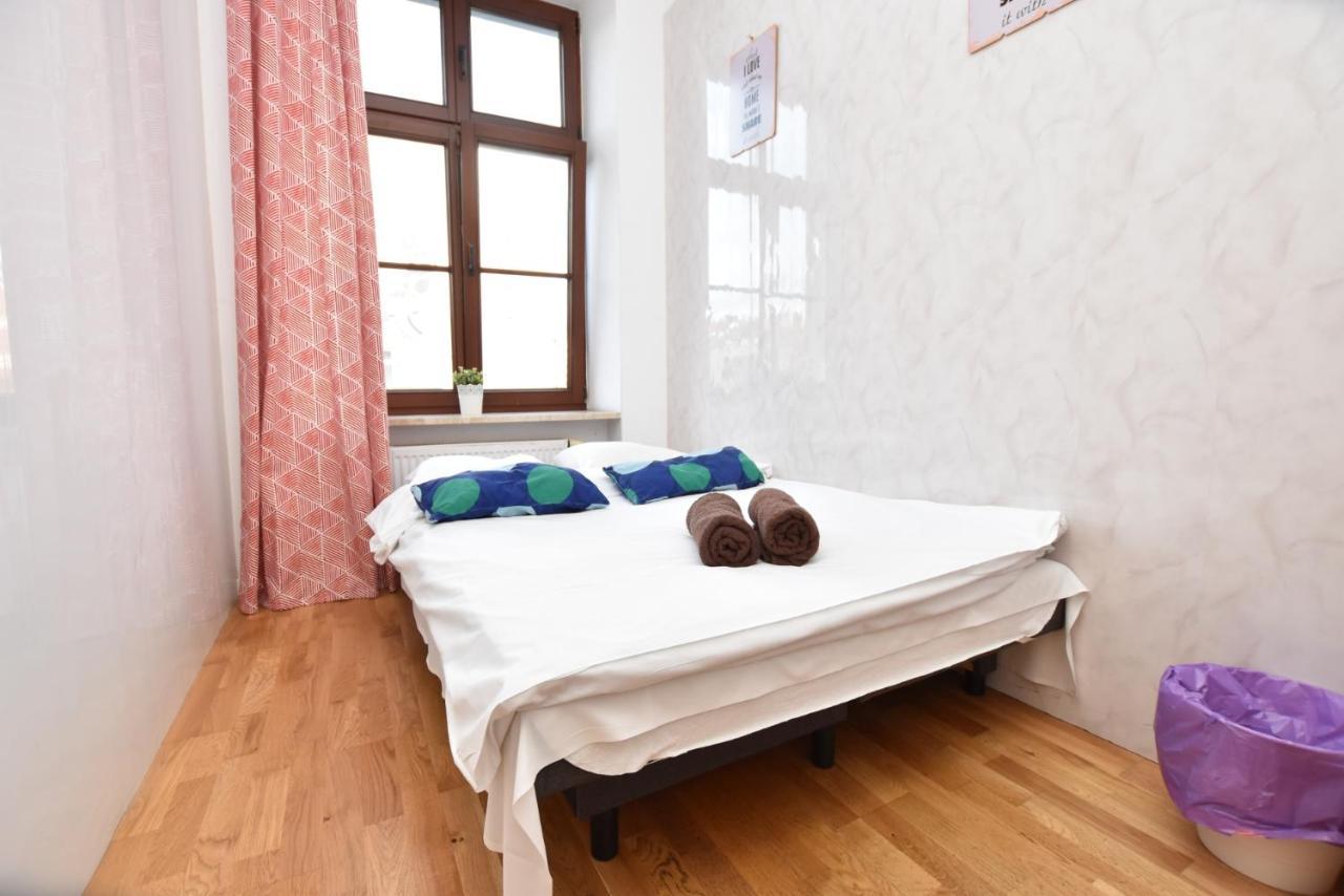City Central Hostel - Pokoje Prywatne Вроцлав Екстер'єр фото