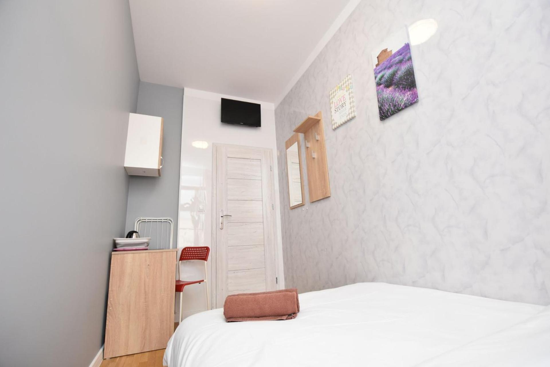 City Central Hostel - Pokoje Prywatne Вроцлав Екстер'єр фото